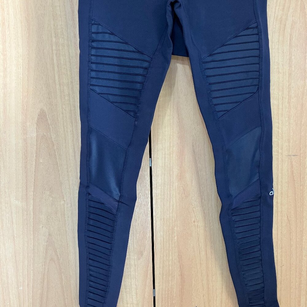 Alo Leggings XS w/tags
